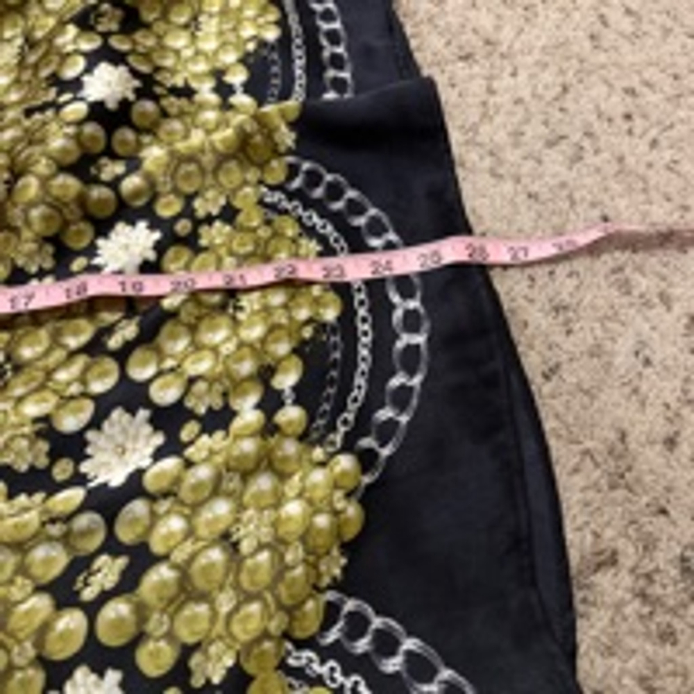 Women's Cabi Silk Top Size S Black and Gold - Picture 6 of 6